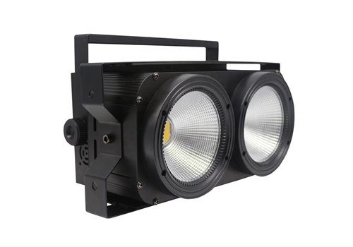 2x100w Led blinder cob (YC-D09)